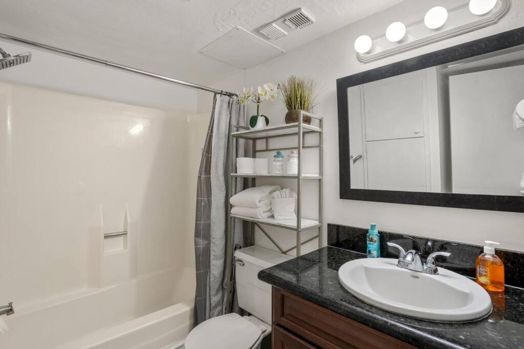 Bello Condominio Con Vista Al Mar, Jacuzzi Interno Galveston Exterior photo